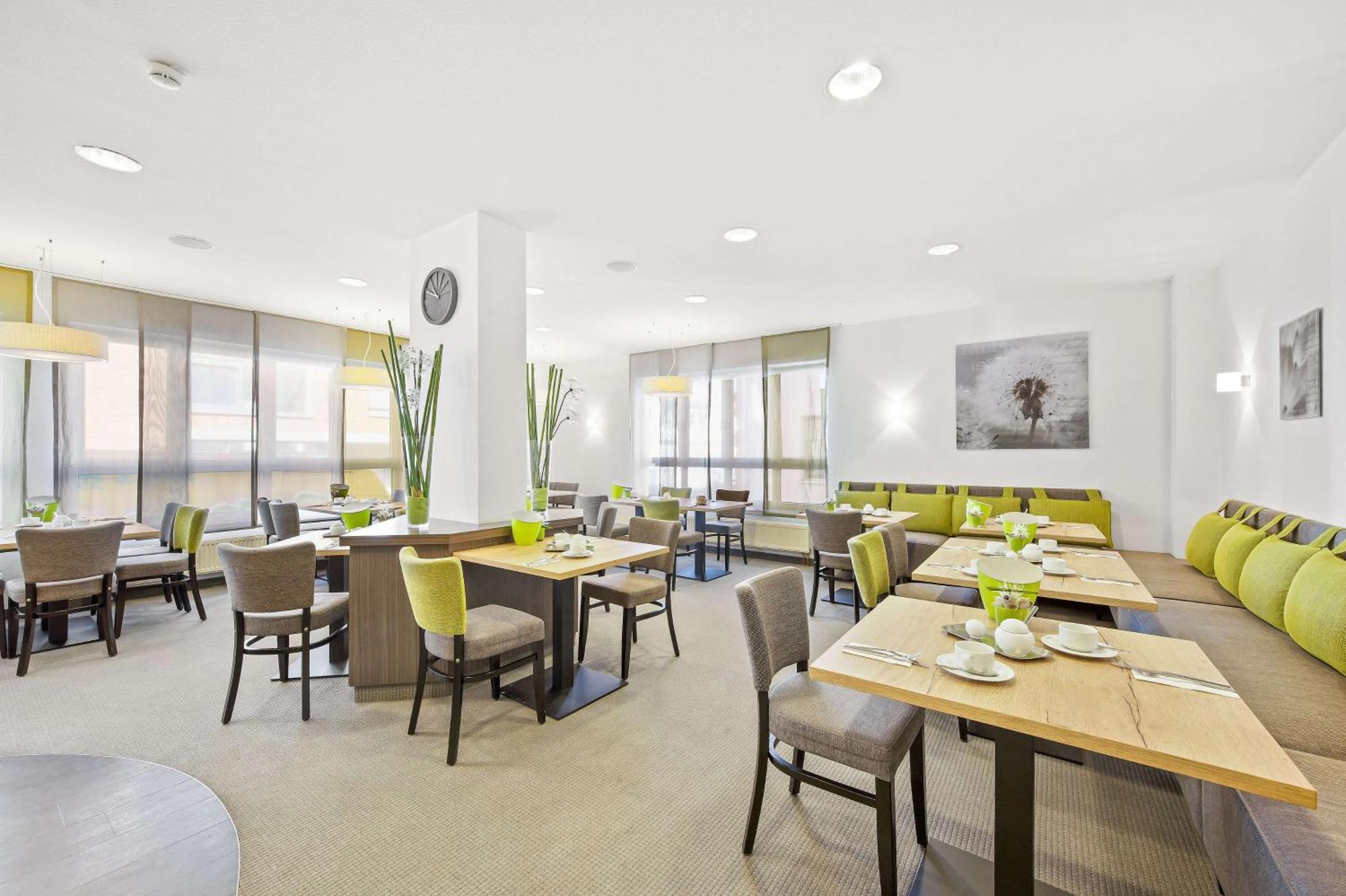 Best Western Hotel Favorit Ludwigsburg Exterior photo