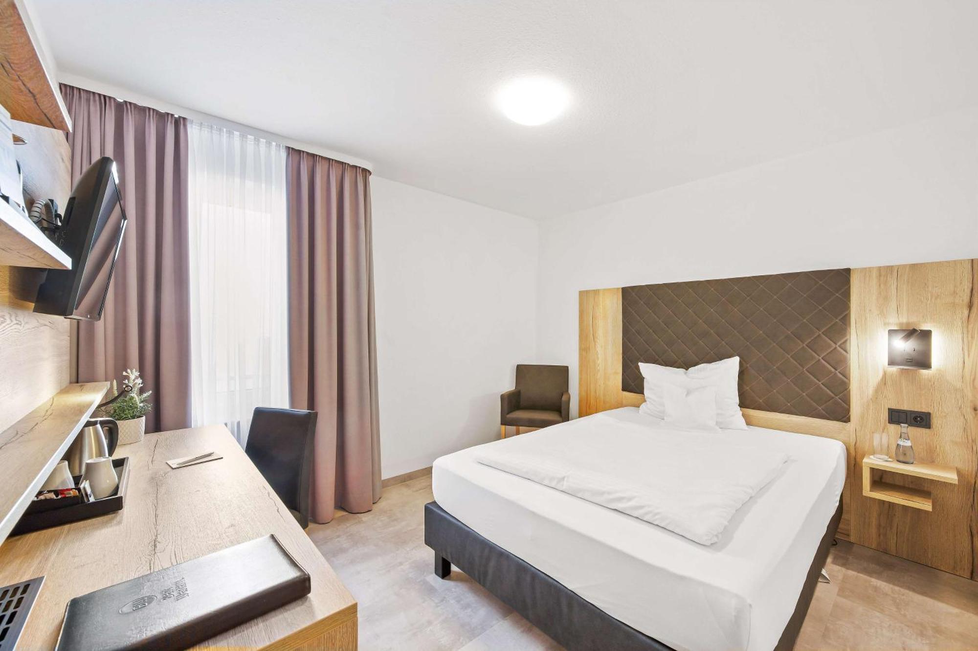 Best Western Hotel Favorit Ludwigsburg Exterior photo